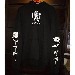 Phora Hoodie